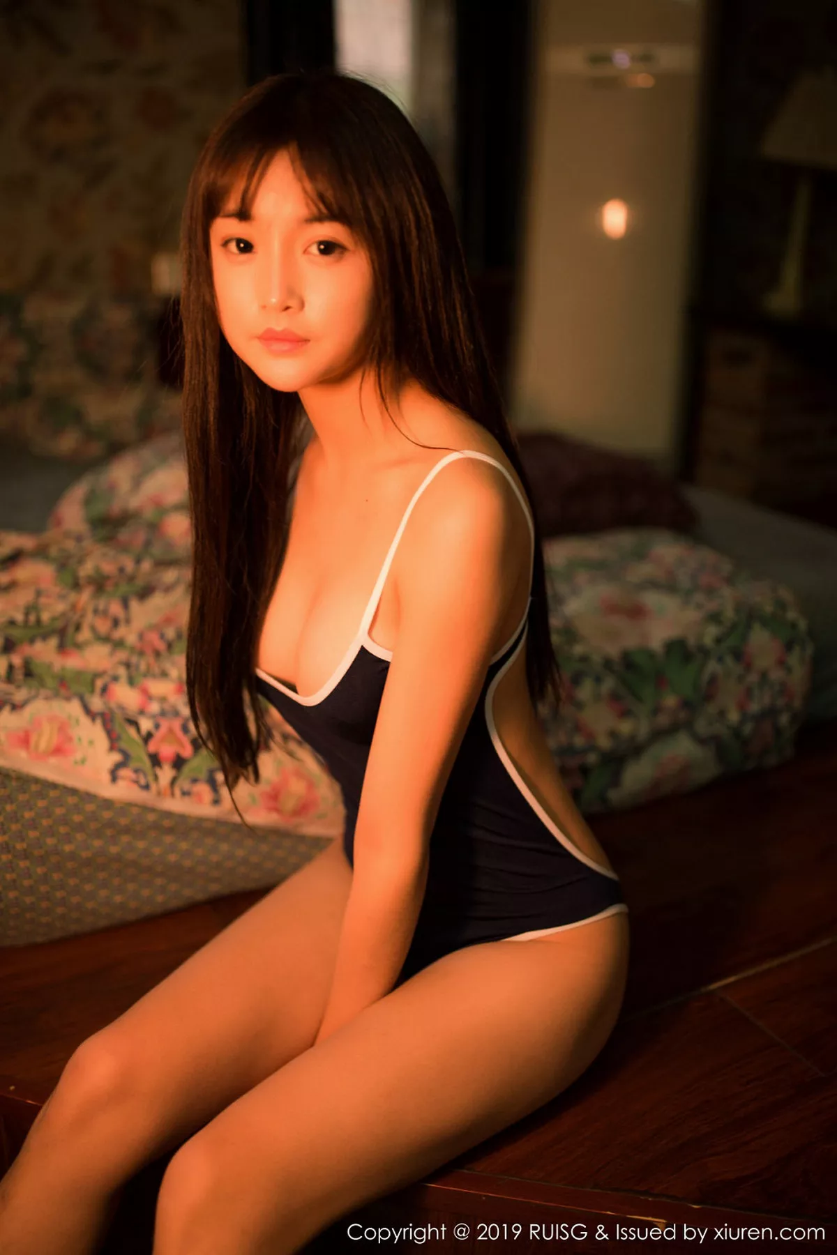 RUISG 瑞丝馆 Vol.067 圆圆Daphoe 少女萝莉美眉