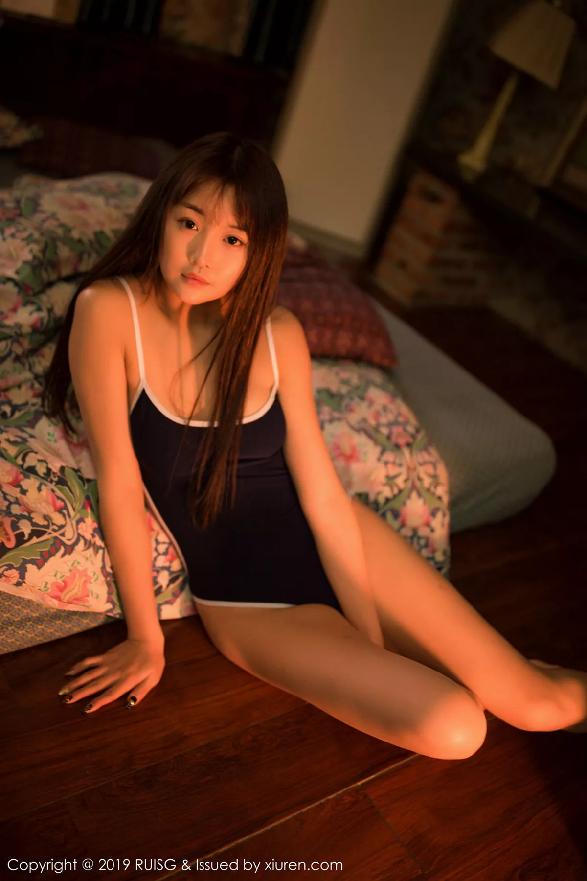 RUISG 瑞丝馆 Vol.067 圆圆Daphoe 少女萝莉美眉