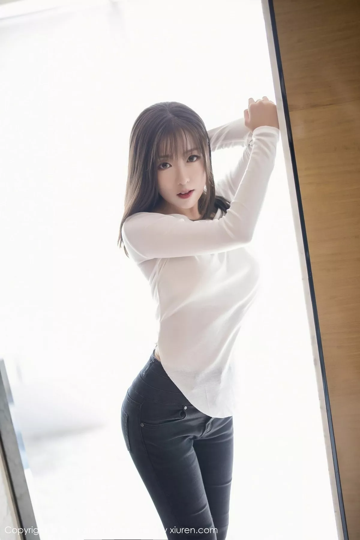 XIAOYU  语画界 Vol.458 清秀娇柔多姿 蜜桃酱o 妹子新人