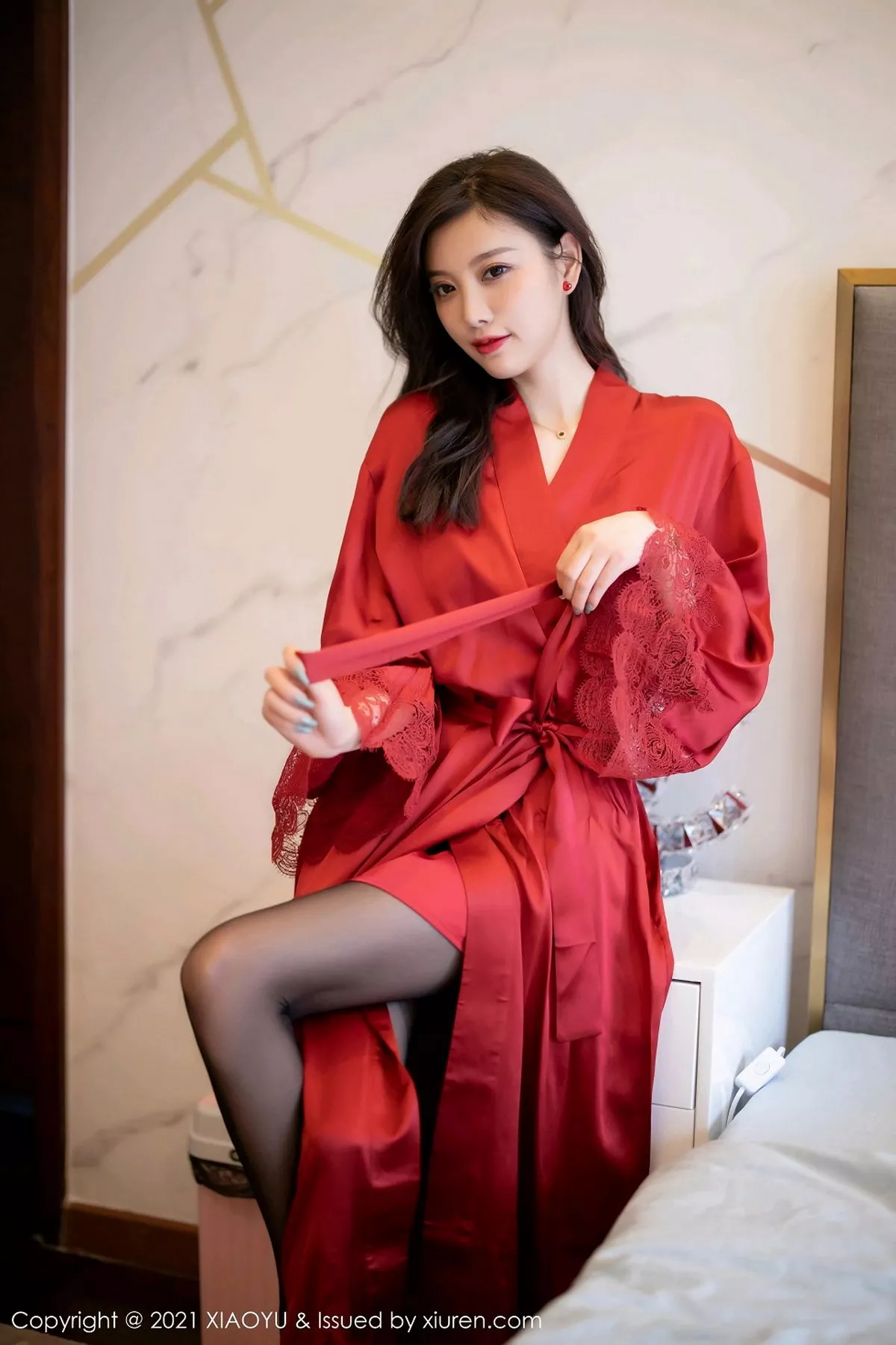 XIAOYU  语画界 Vol.460 杨晨晨 红色蕾丝大衣