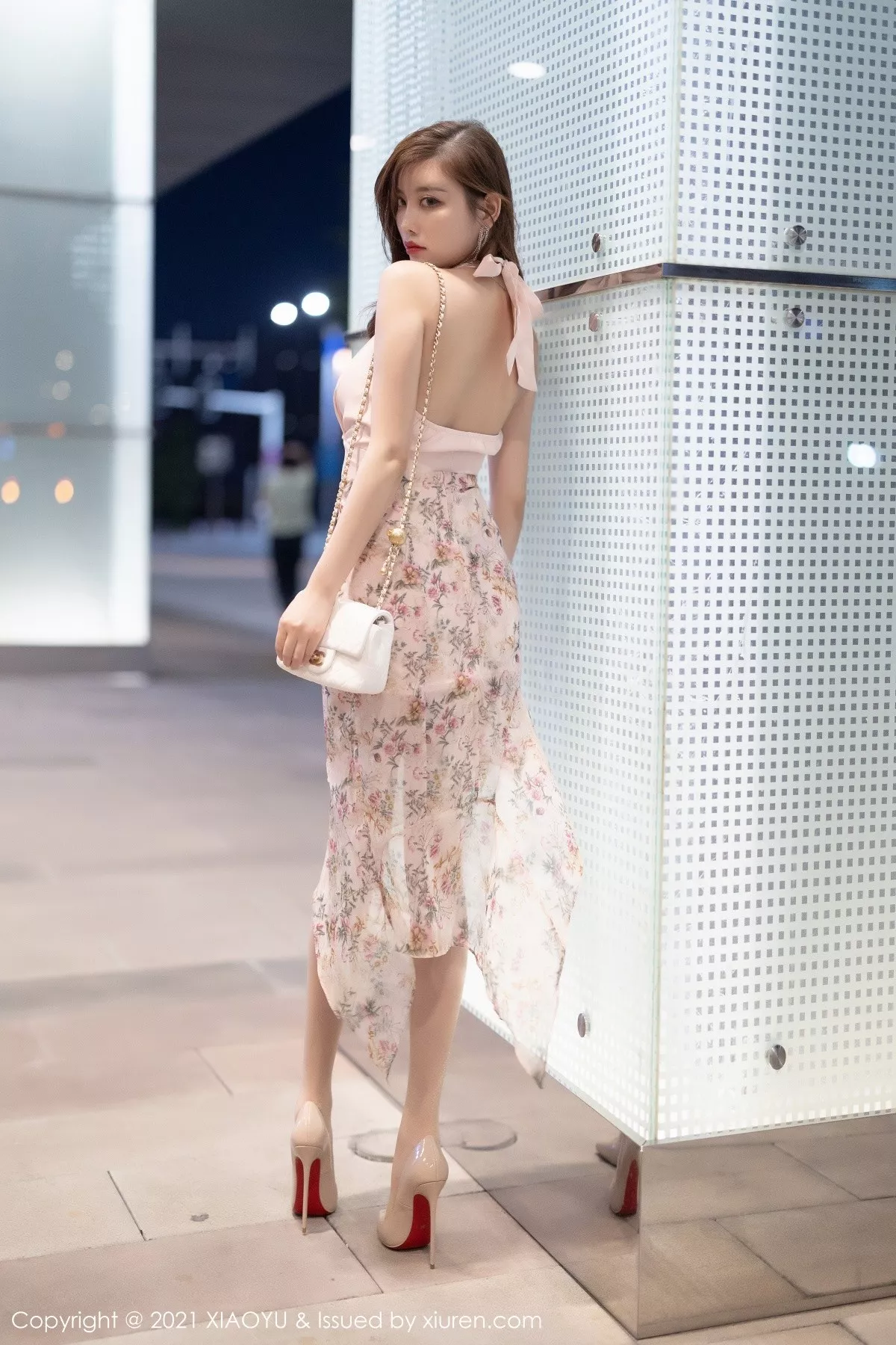 XIAOYU  语画界 Vol.572 粉色系服饰 杨晨晨sugar 青岛旅拍11
