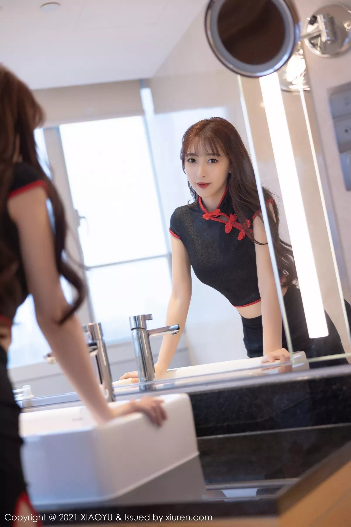 XIAOYU  语画界 Vol.574 新人模特林星阑 旗袍与魅惑丝袜33