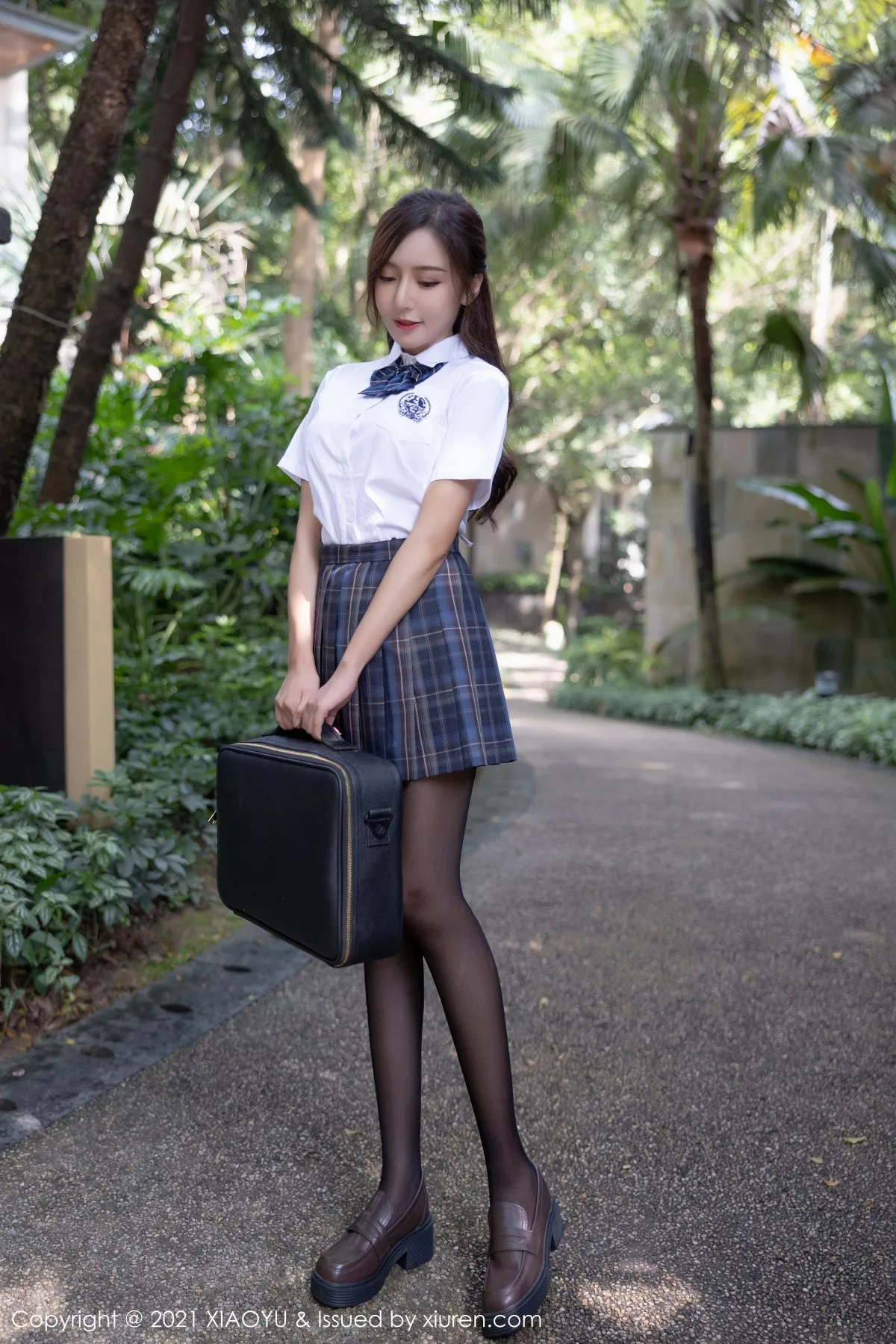 XIAOYU  语画界 Vol.604 清纯甜美JK制服 王馨瑶yanni 性感写真11
