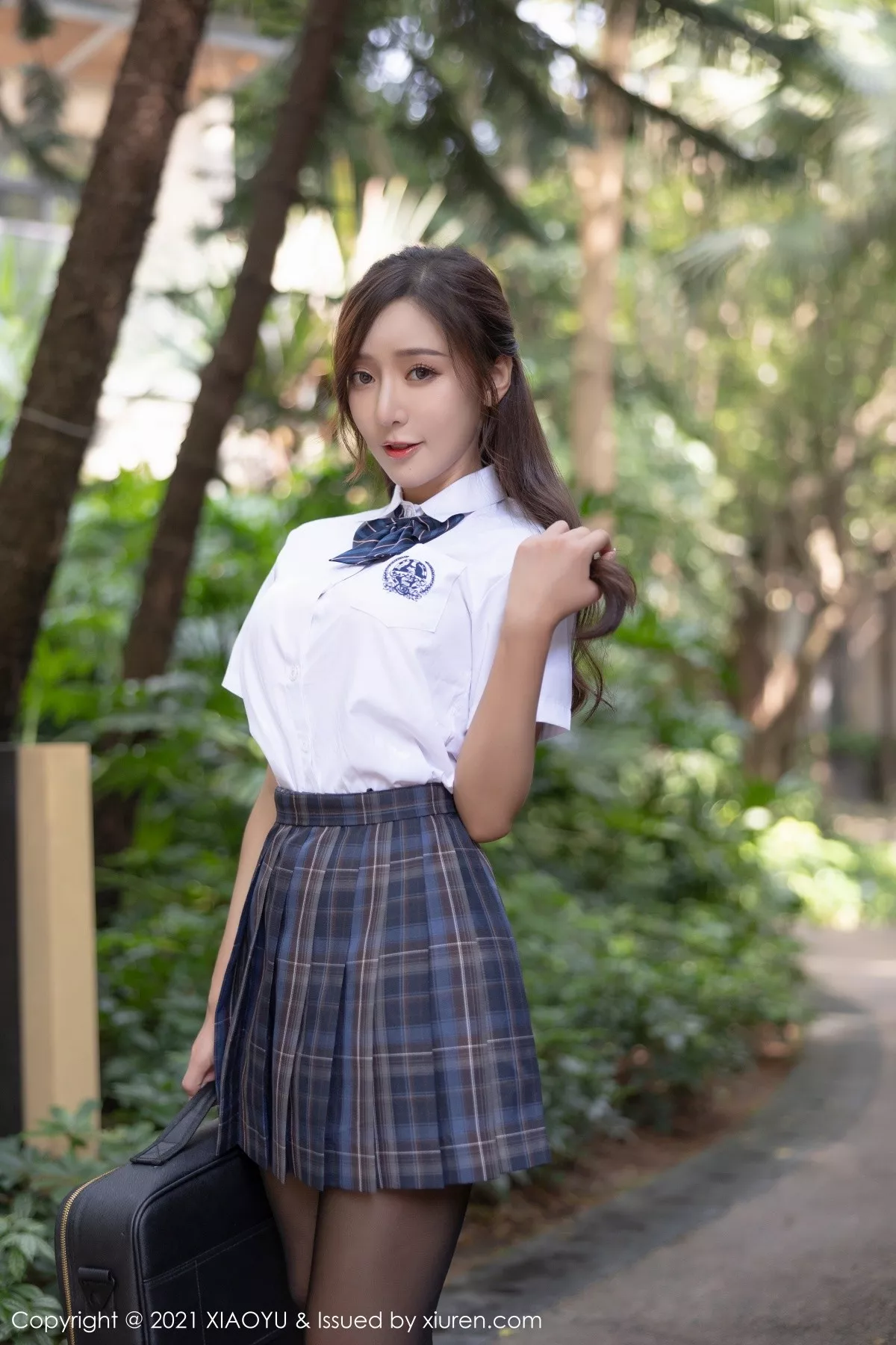 XIAOYU  语画界 Vol.604 清纯甜美JK制服 王馨瑶yanni 性感写真11
