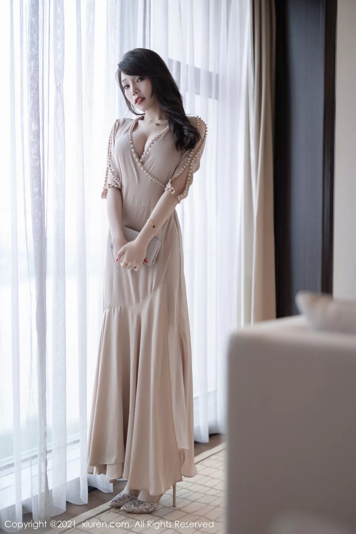 XIAOYU  语画界 Vol.613 芝芝booty 翘臀美腿