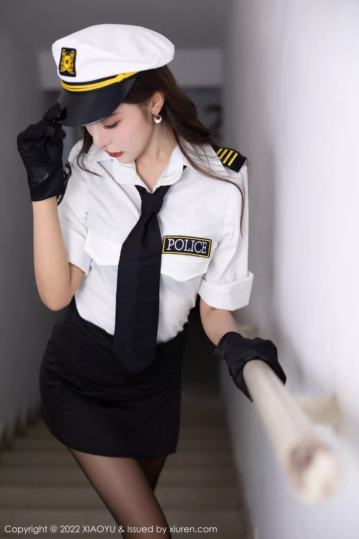 XIAOYU  语画界 Vol.867  王馨瑶yanni 韩国女警官制服性感写真1
