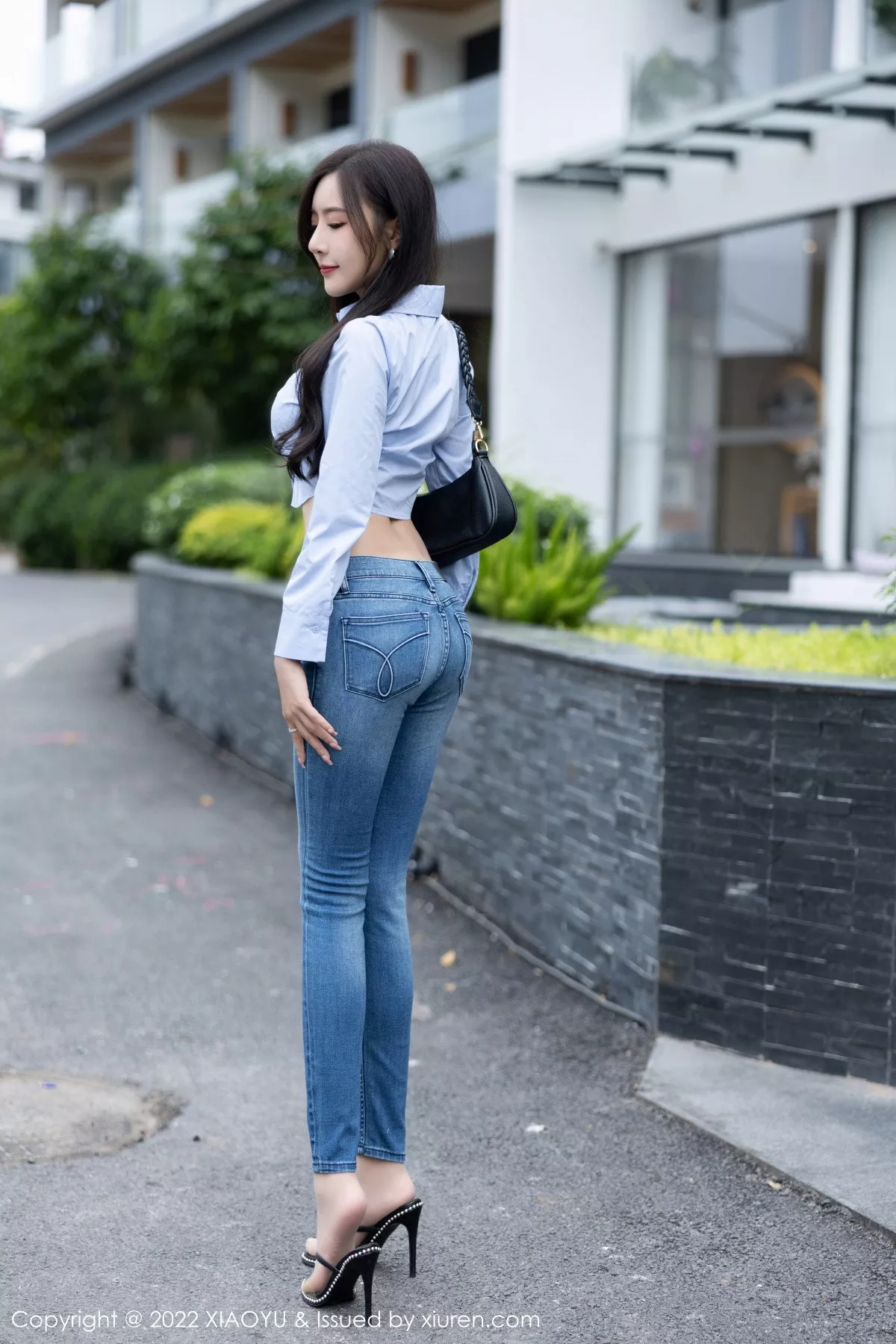 XIAOYU  语画界 Vol.904  王馨瑶yanni 原色丝袜杭州旅拍