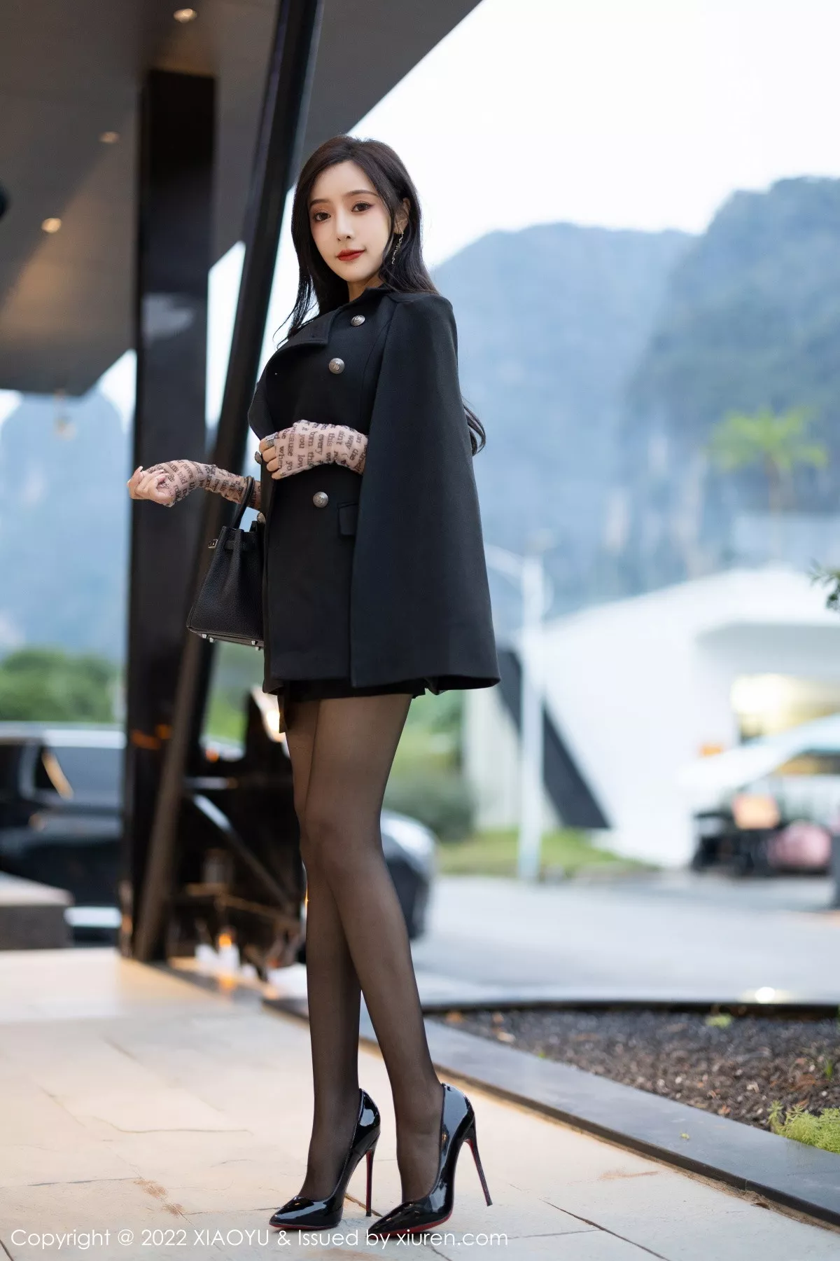 XIAOYU  语画界 Vol.916  王馨瑶yanni 性感魅惑黑丝
