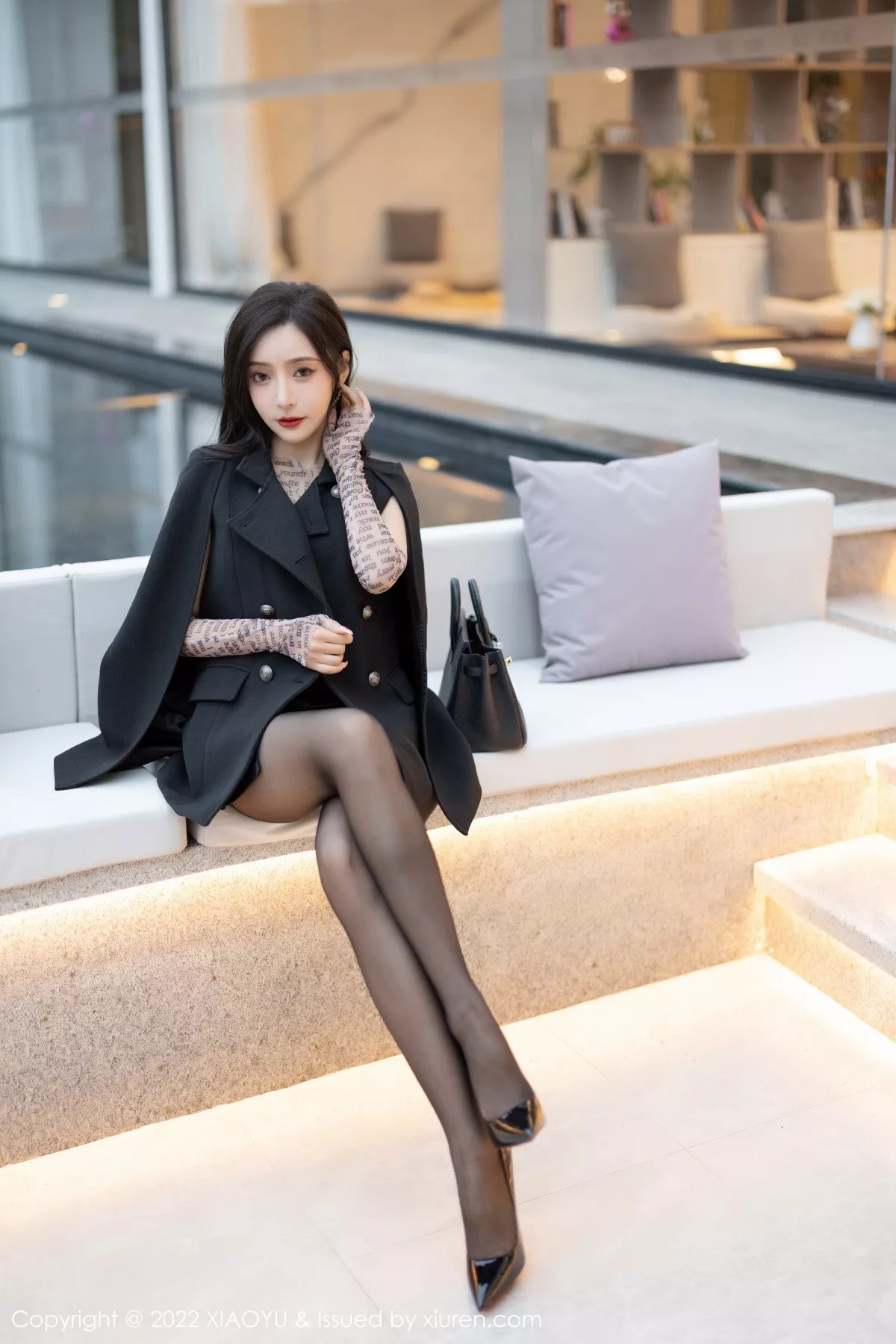 XIAOYU  语画界 Vol.916  王馨瑶yanni 性感魅惑黑丝