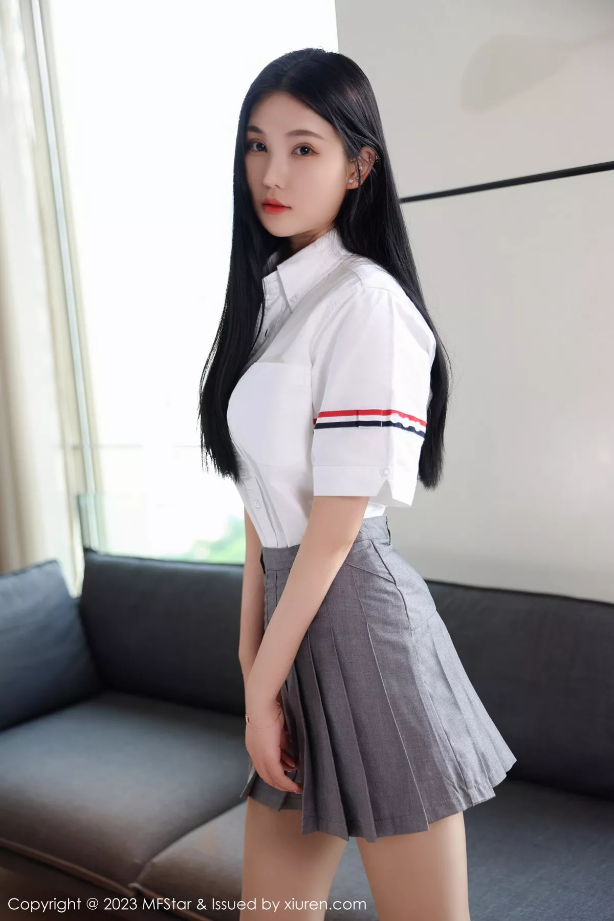 MFStar 模范学院 Vol.578 Ai西西里 白色蕾丝内衣写真