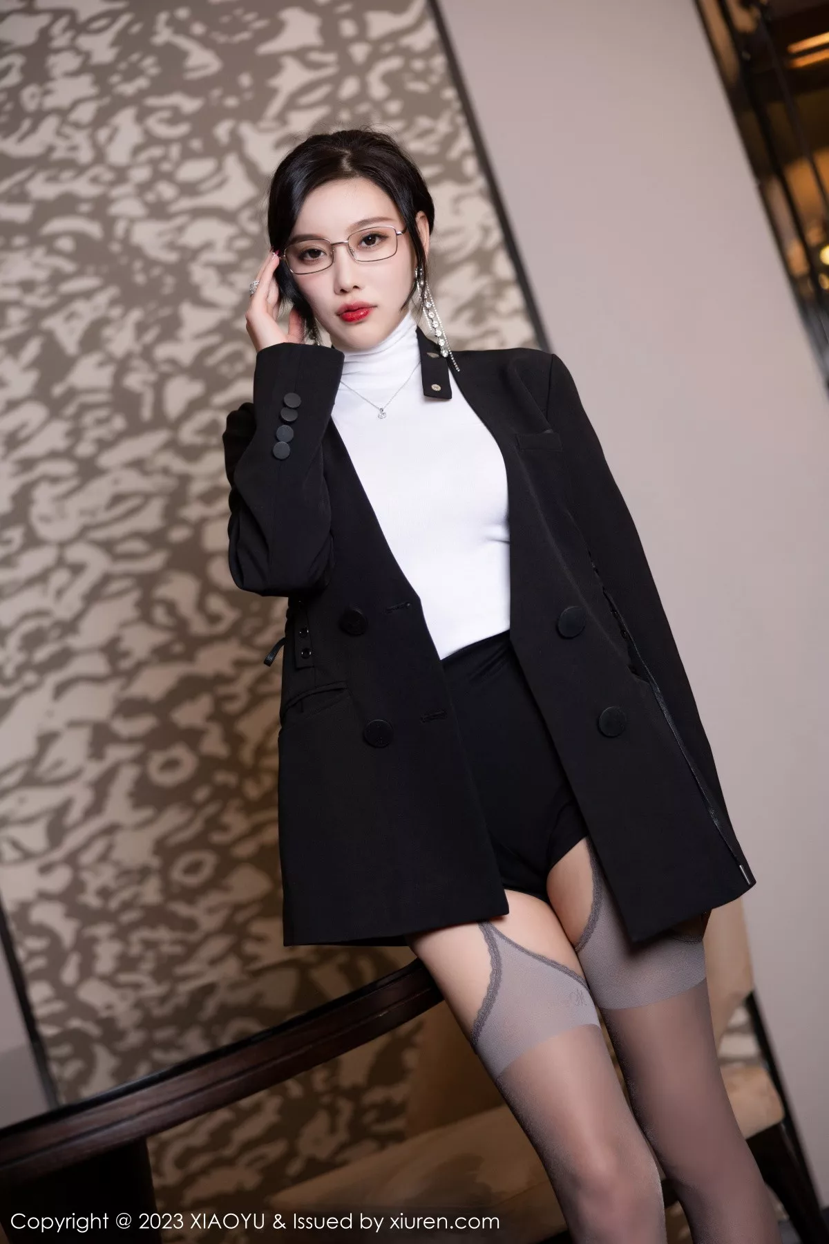 XIAOYU  语画界 Vol.951  杨晨晨Yome 老板的指令OL系列写真