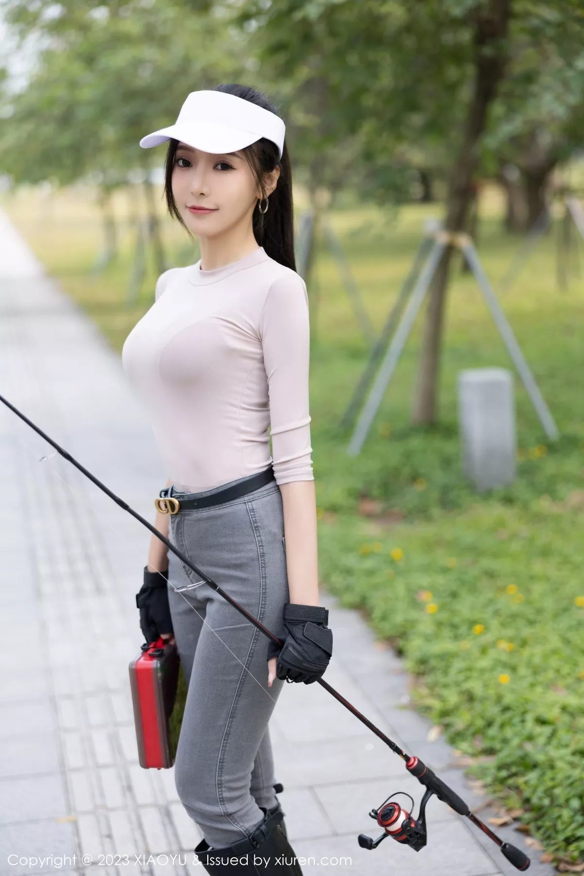 XIAOYU  语画界 Vol.952  王馨瑶yanni 户外垂钓拍摄性感写真