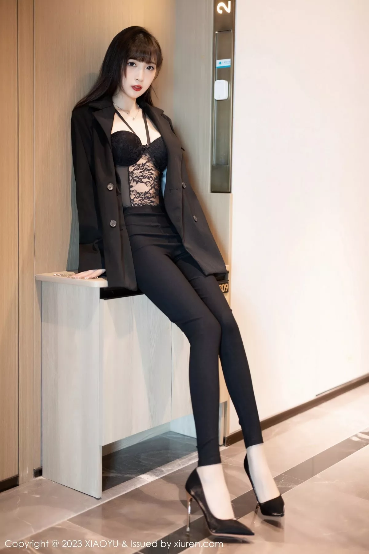 XIAOYU  语画界 Vol.981  林星阑 黑色蕾丝内衣性感写真