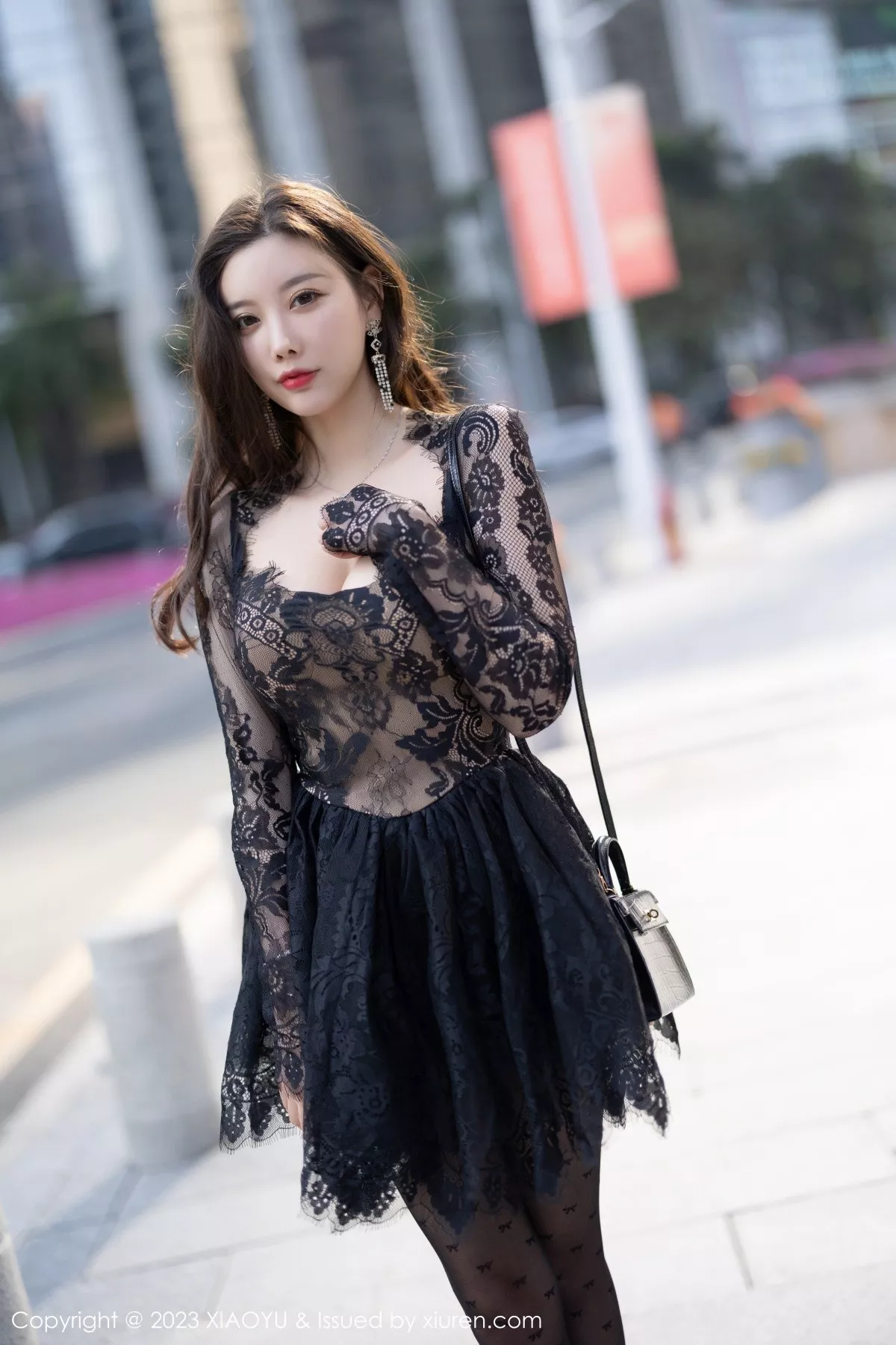 XIAOYU  语画界 Vol.988  杨晨晨Yome 黑丝蕾丝连衣短裙性感写真1