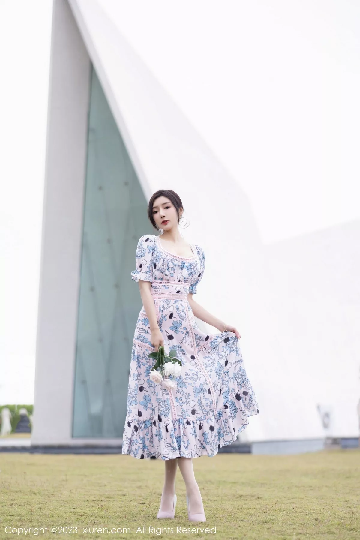秀人网 王馨瑶yanni No.6474在线看图,春日花语写真集温柔绽放清新少女感十足摄影故事 秀人网 王馨瑶yanni No.6474在线看图,春日花语写真集温柔绽放清新少女感十足摄影故事