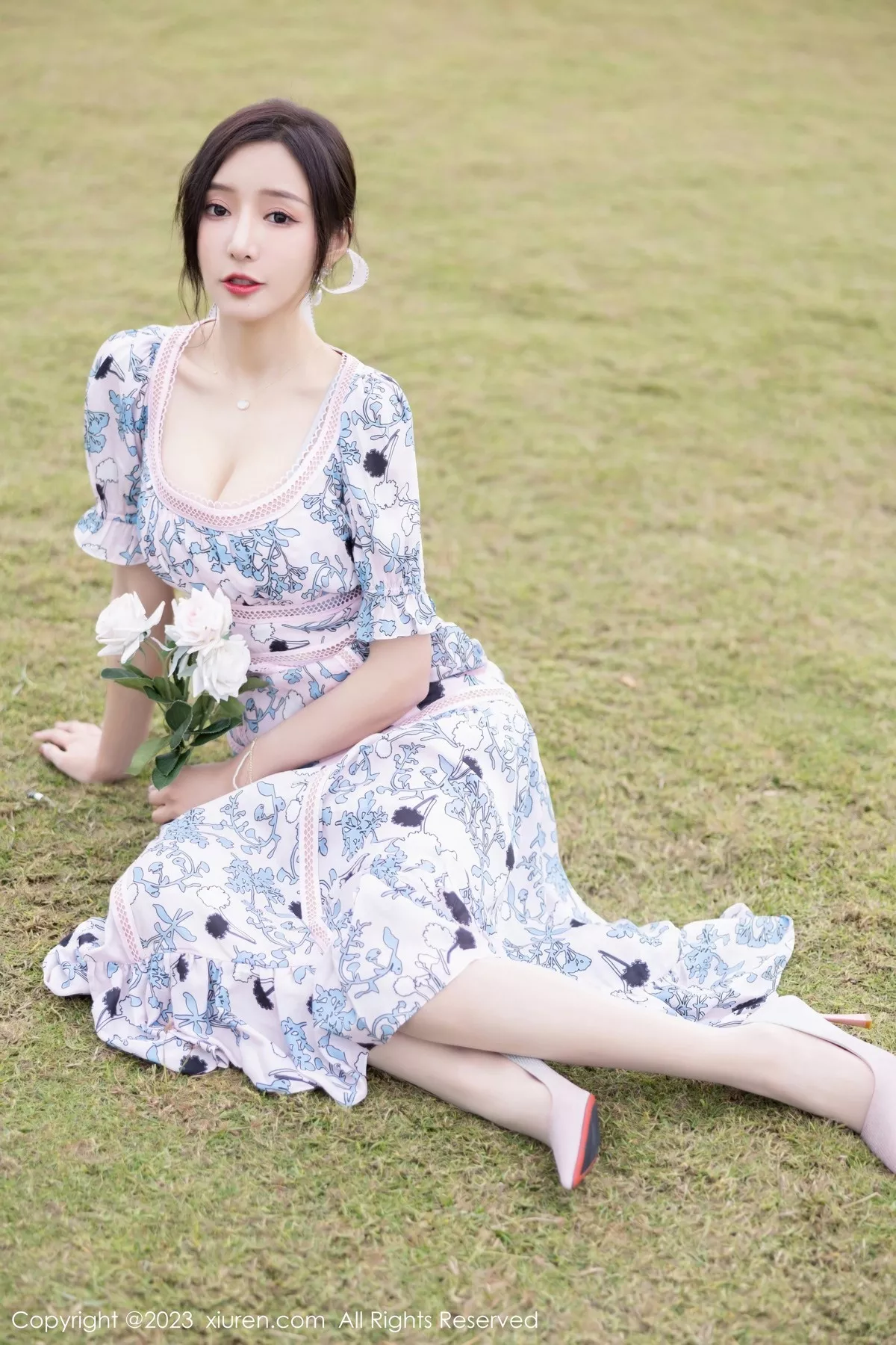 秀人网 王馨瑶yanni No.6474在线看图,春日花语写真集温柔绽放清新少女感十足摄影故事 秀人网 王馨瑶yanni No.6474在线看图,春日花语写真集温柔绽放清新少女感十足摄影故事