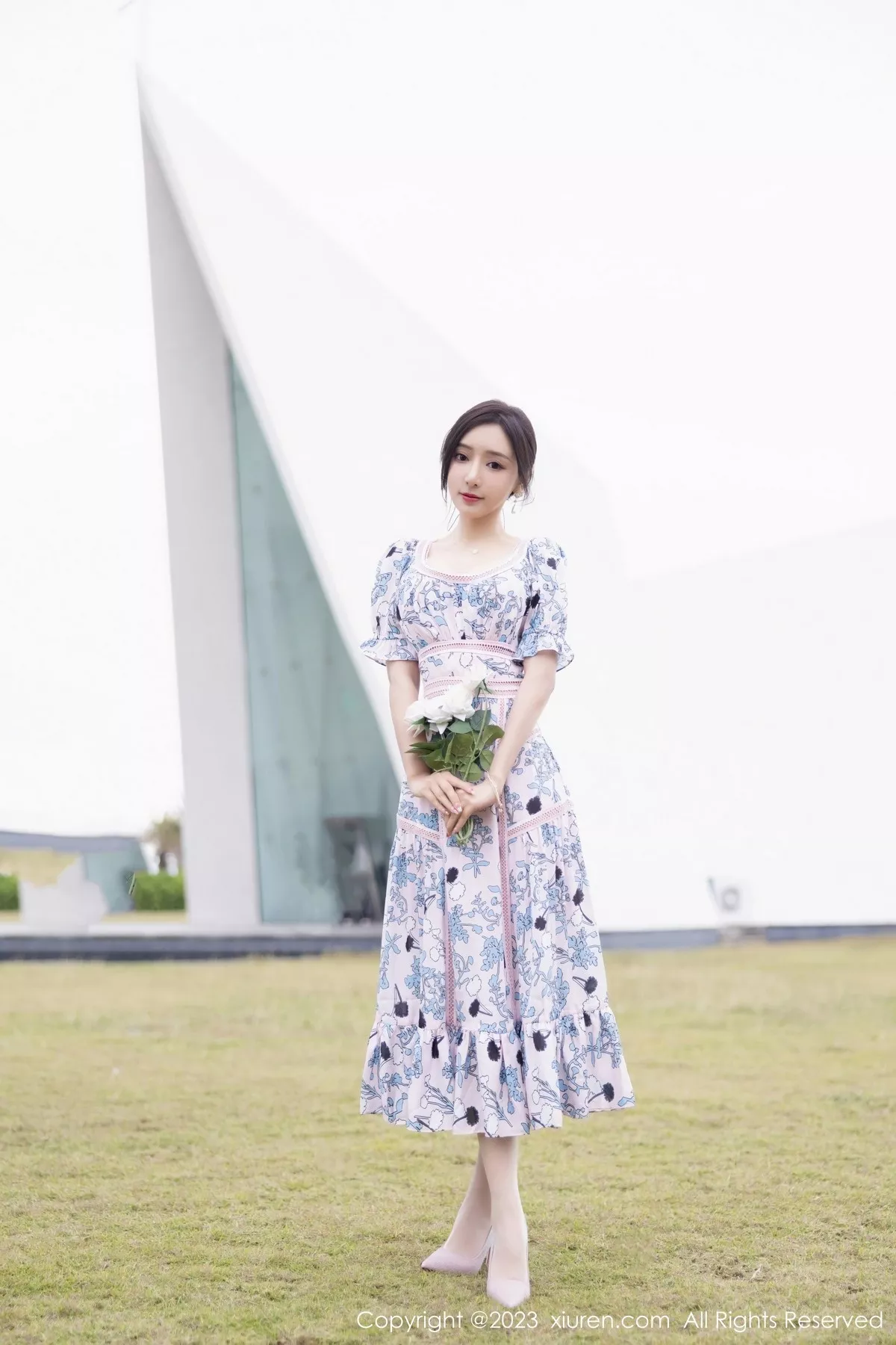 秀人网 王馨瑶yanni No.6474在线看图,春日花语写真集温柔绽放清新少女感十足摄影故事 秀人网 王馨瑶yanni No.6474在线看图,春日花语写真集温柔绽放清新少女感十足摄影故事