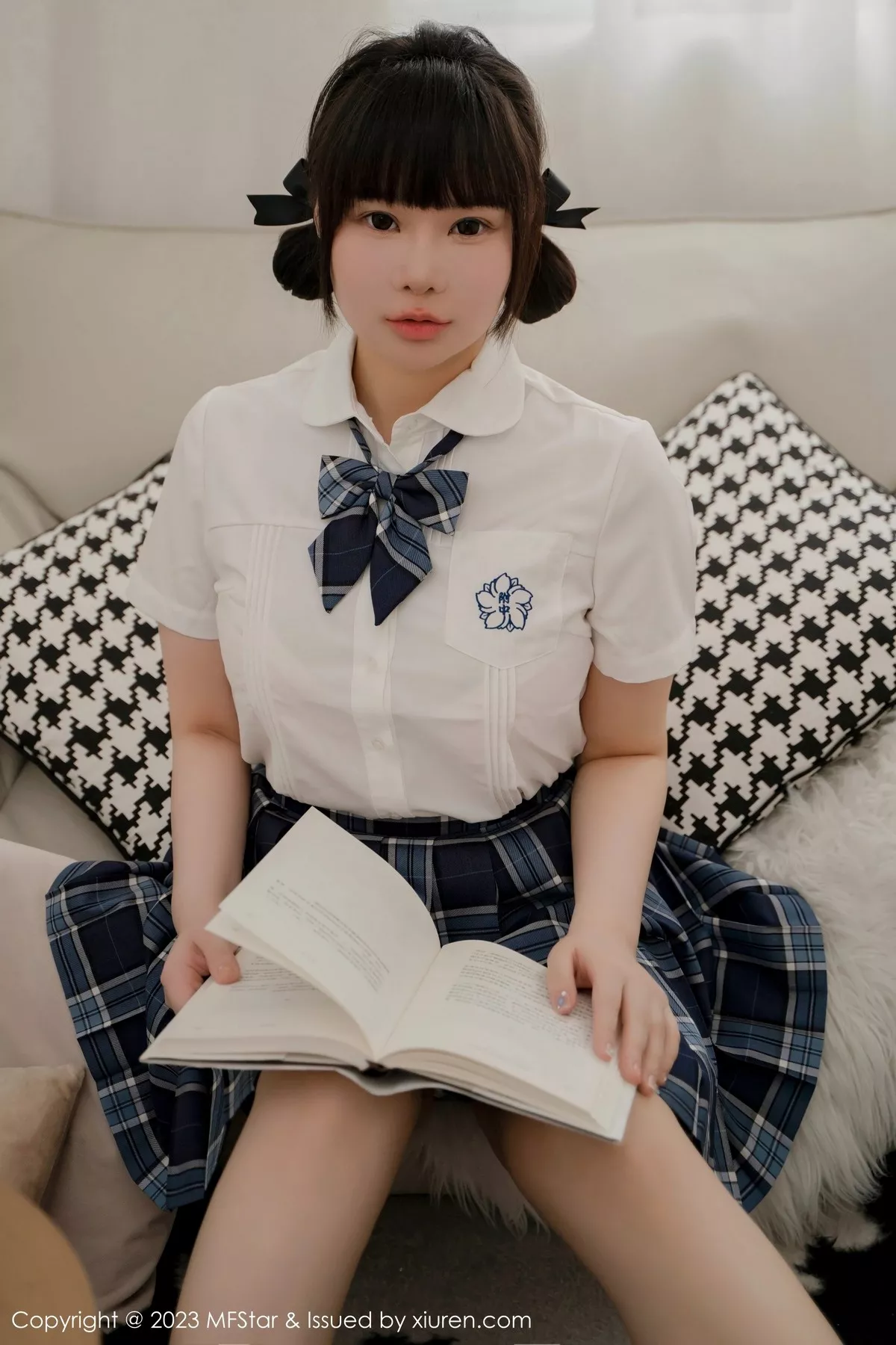 MFStar 模范学院 Vol.621 水塔塔 乳贴萝莉首套写真