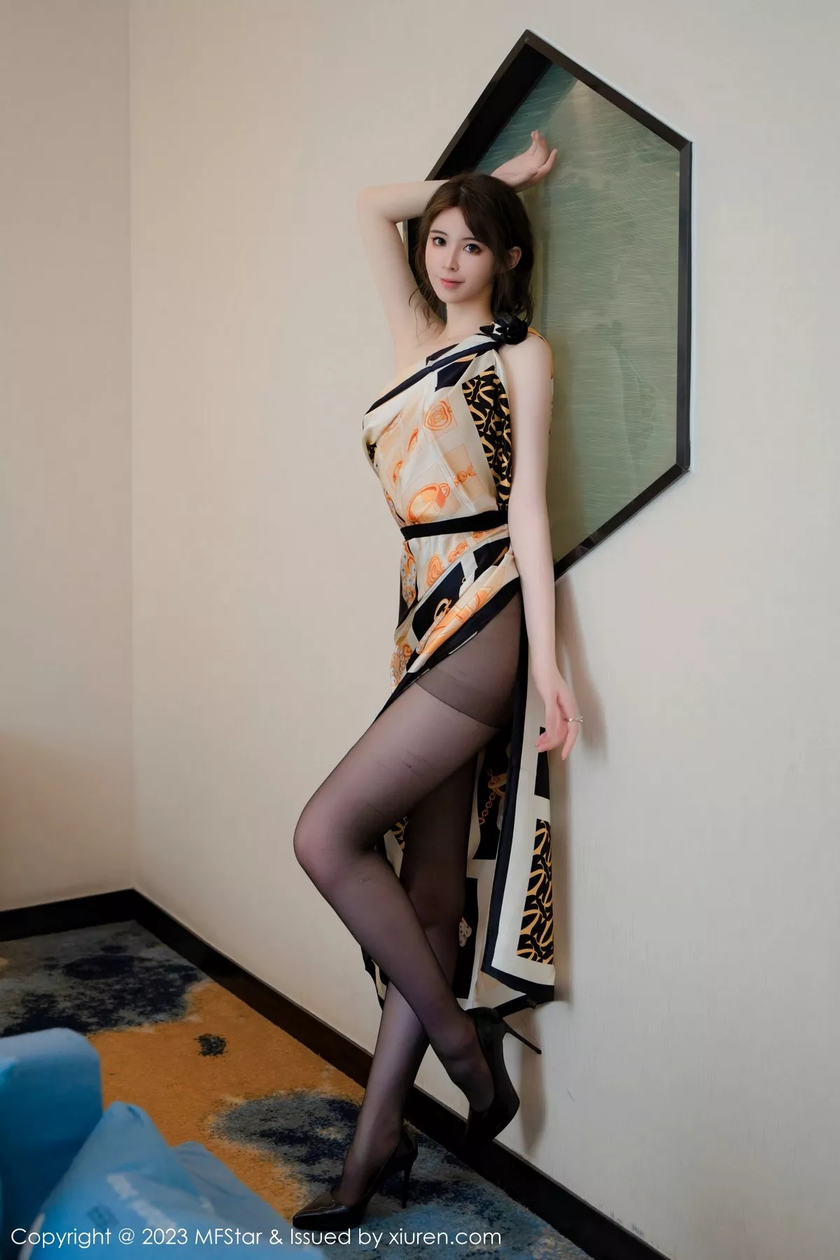 MFStar 模范学院 Vol.626 yoo优优 露肩连衣长裙性感写真 MFStar 模范学院 Vol.626 yoo优优 露肩连衣长裙性感写真