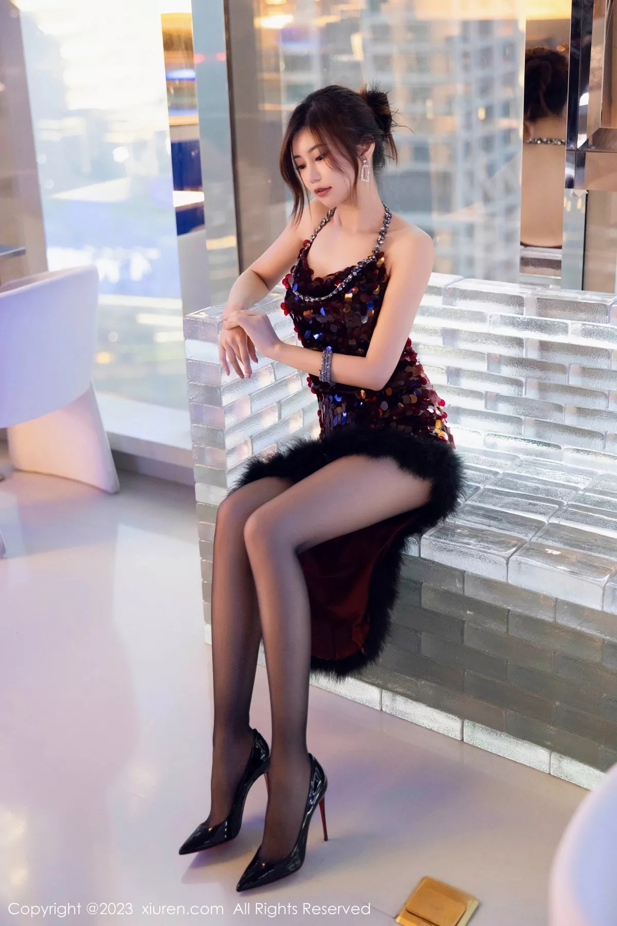 秀人网 绮里嘉ula No.7679在线看图,梦幻光影下的纯白花语与午后慵懒时光写真摄影故事 秀人网 绮里嘉ula No.7679在线看图,梦幻光影下的纯白花语与午后慵懒时光写真摄影故事