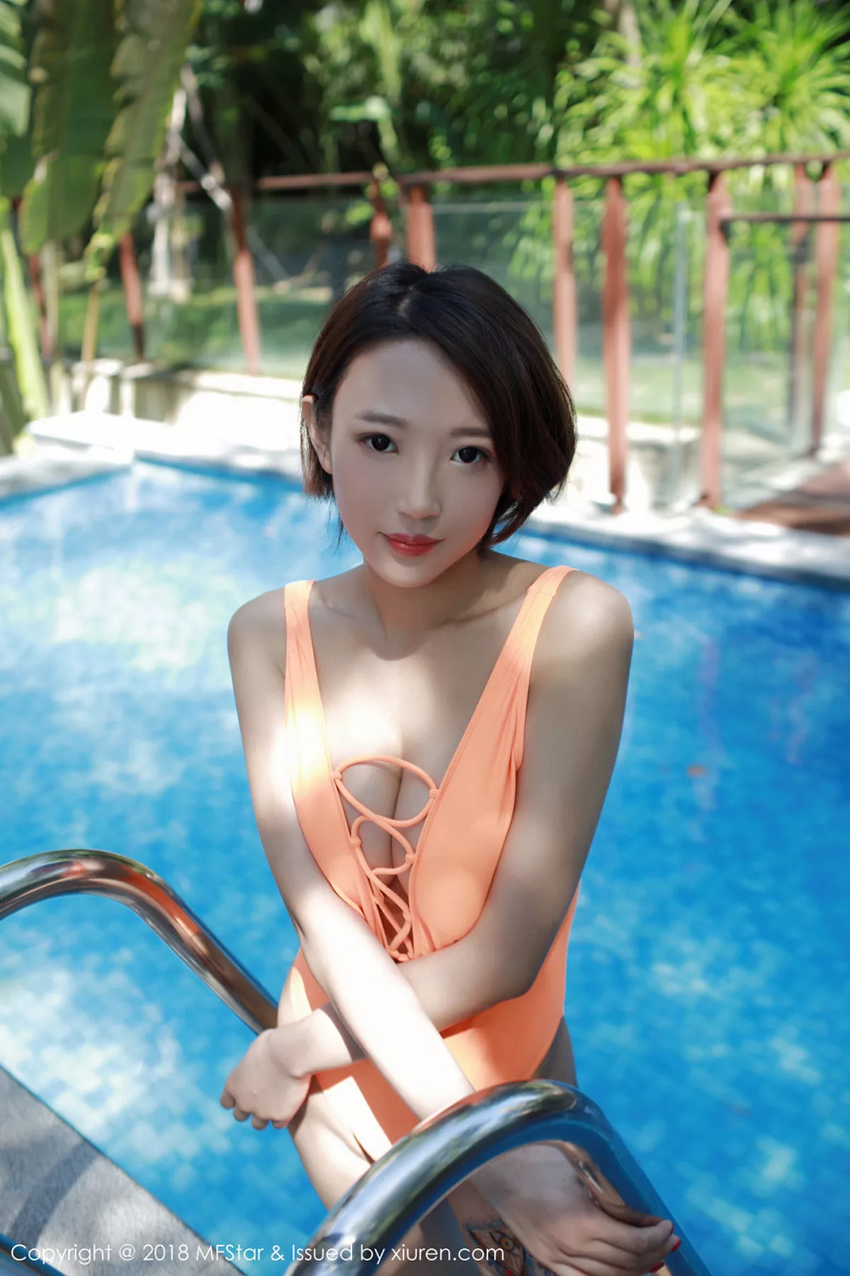MFStar 模范学院 Vol.142 Modo 栗子Riz 短发美女比基尼