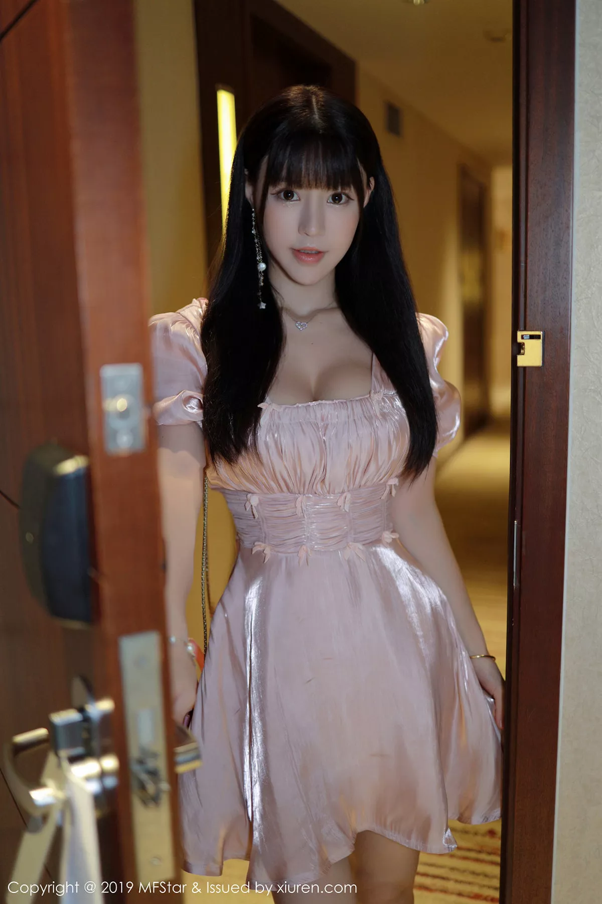 MFStar 模范学院 Vol.217 91p萝莉公主 Flower朱可儿