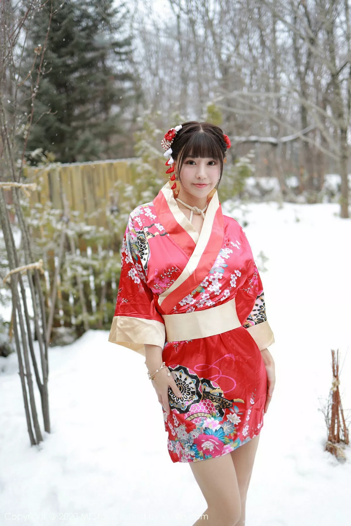 MFStar 模范学院 Vol.249 和服捆绑室外温泉湿身 朱可儿Flo...