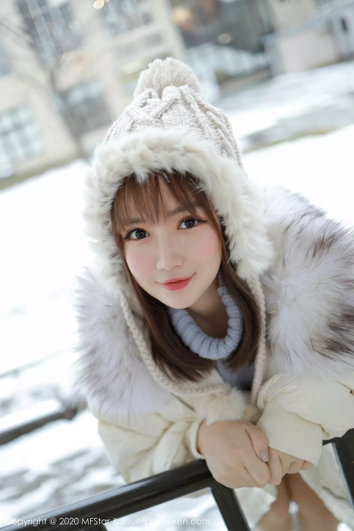 MFStar 模范学院 Vol.262 开背毛衣系列 恩率babe 北海道旅拍写真