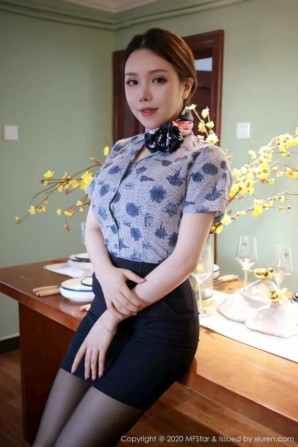 MFStar 模范学院 Vol.286 空姐制服 黄楽然 性感制服写真
