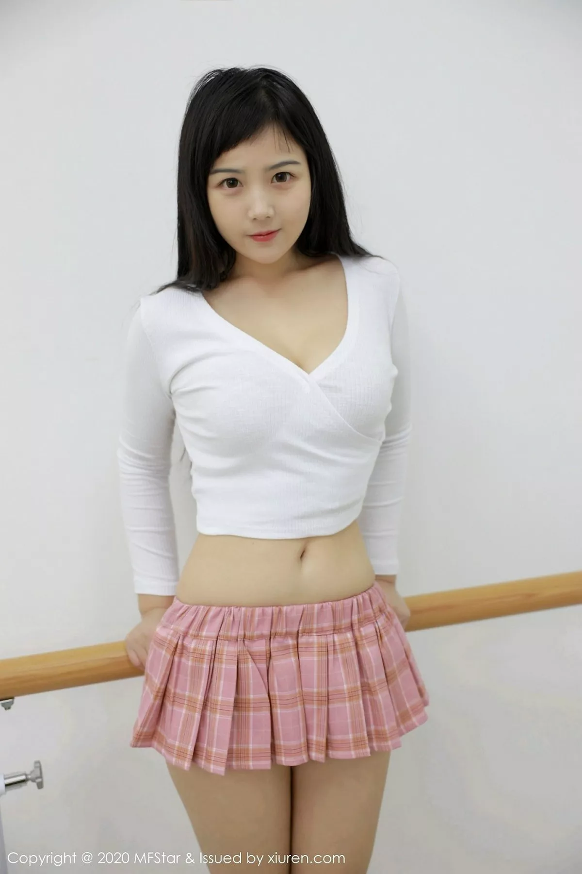 MFStar 模范学院 Vol.287 教室场景上演学生装 徐微微mia JK制服...