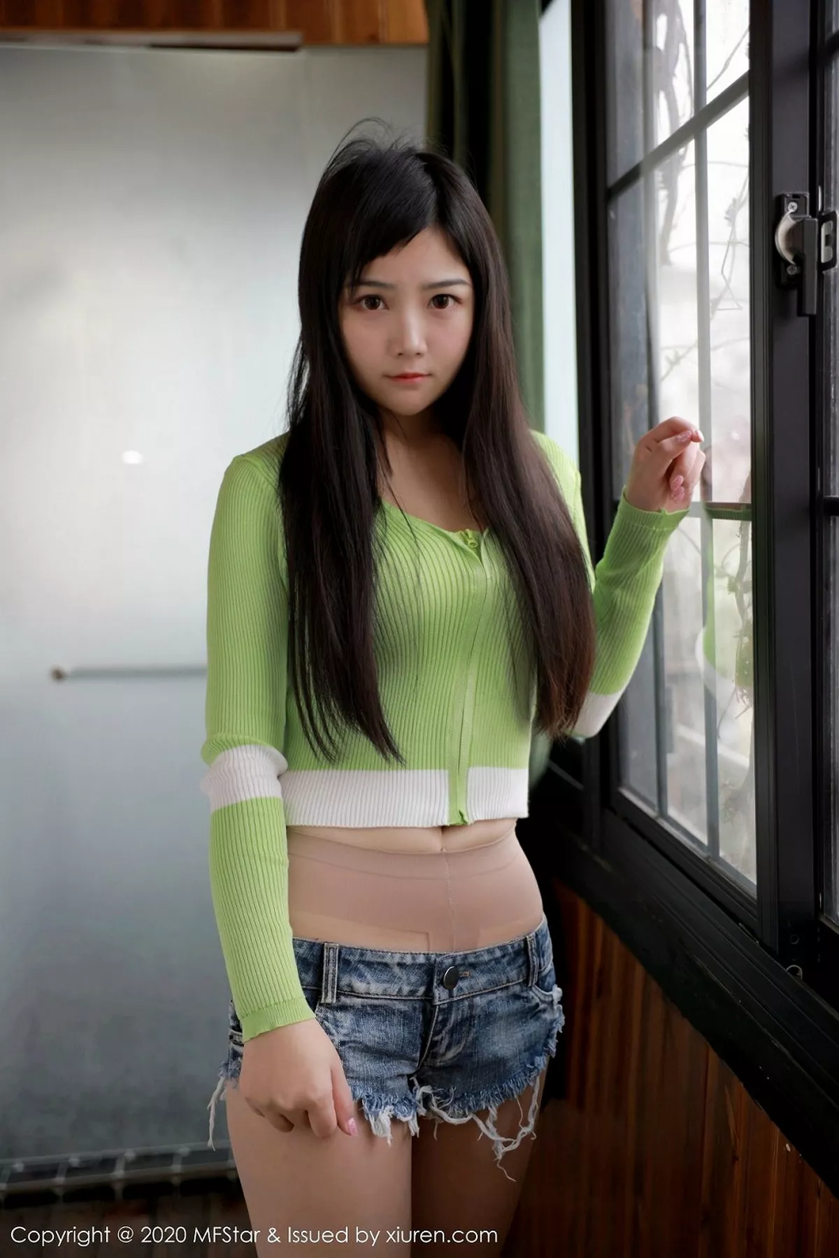 MFStar 模范学院 Vol.290 超短牛仔裤 徐微微mia