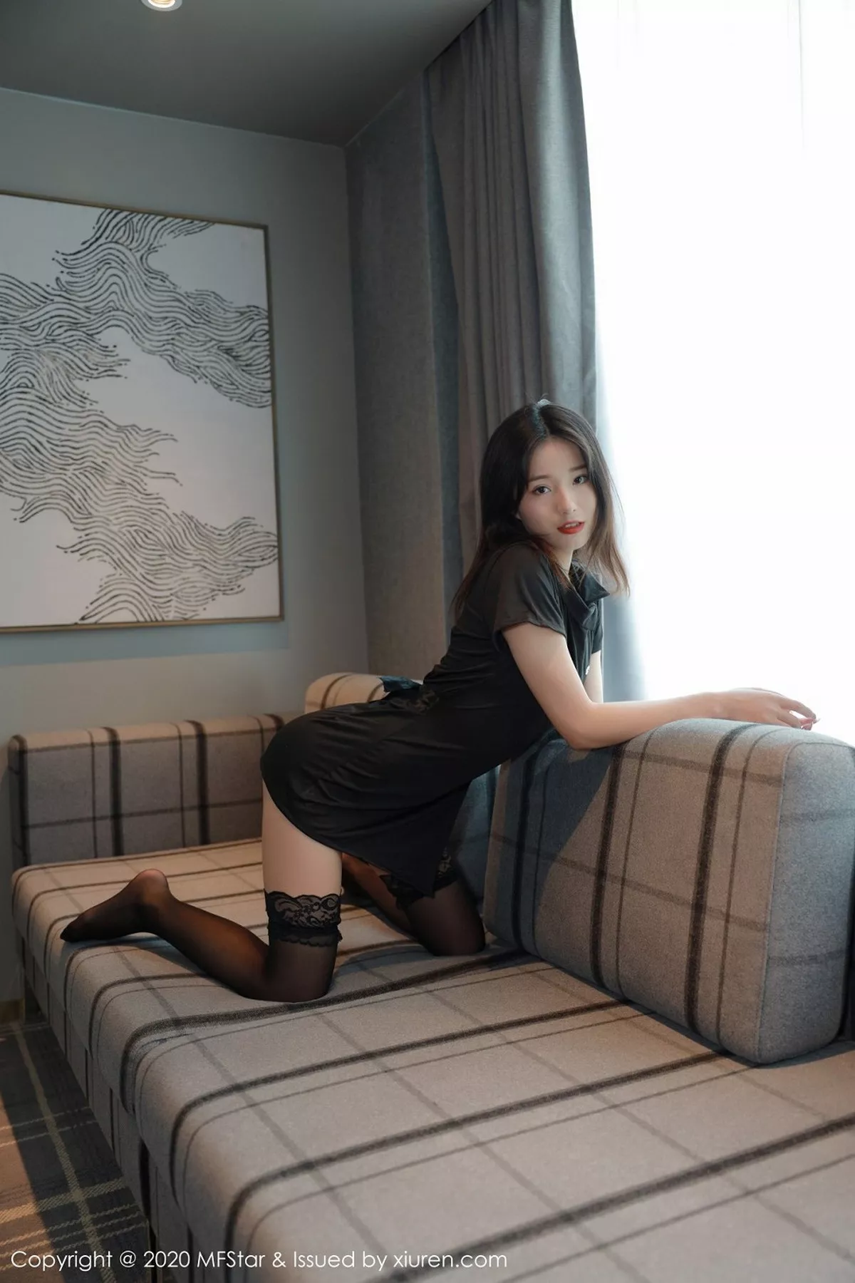 MFStar 模范学院 Vol.375 蕾丝袜娇羞美女  仓井优香