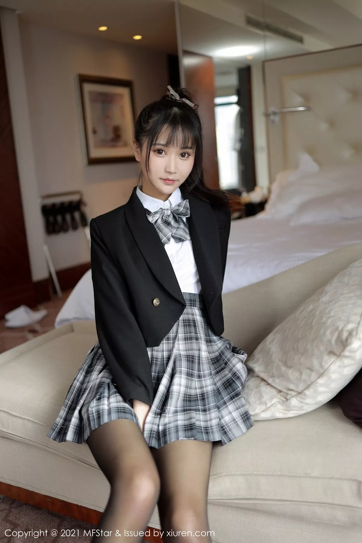 MFStar 模范学院 Vol.439  格子jk制服 小果冻儿 新模特俏皮可爱