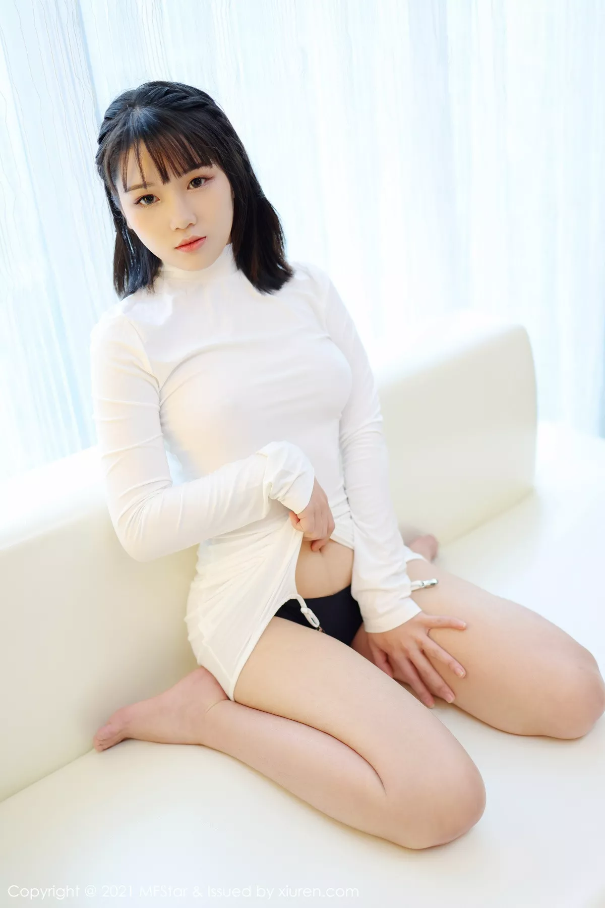 MFStar 模范学院 Vol.473   清甜可人妹子 果果吖 童颜巨乳新人...