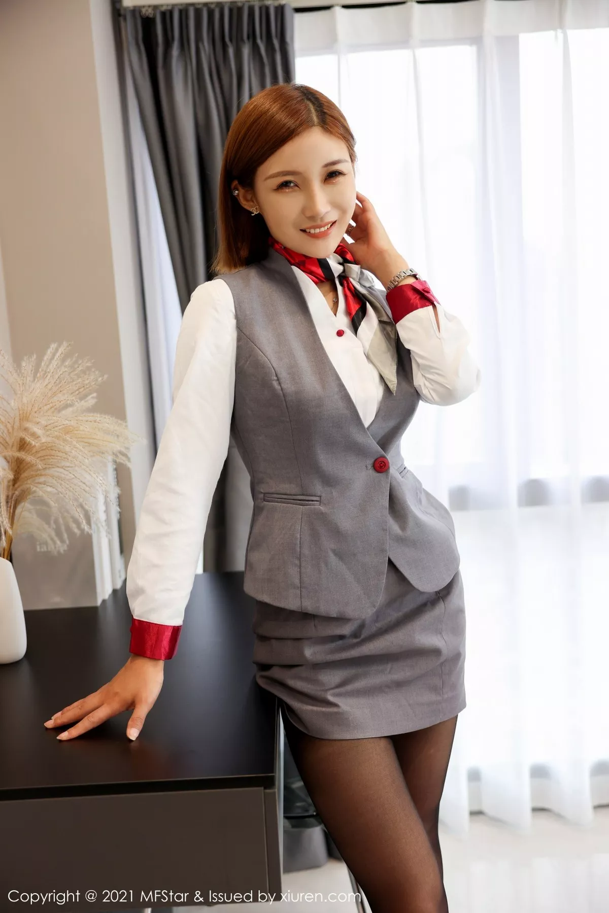 MFStar 模范学院 Vol.539 新人模特短发美女 王蜜 第二套写真
