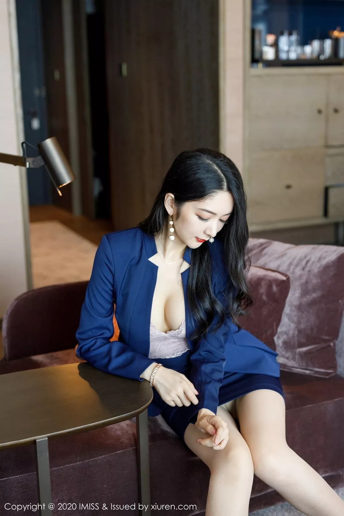IMiss 爱蜜社 Vol.471 小热巴 美腿肉丝