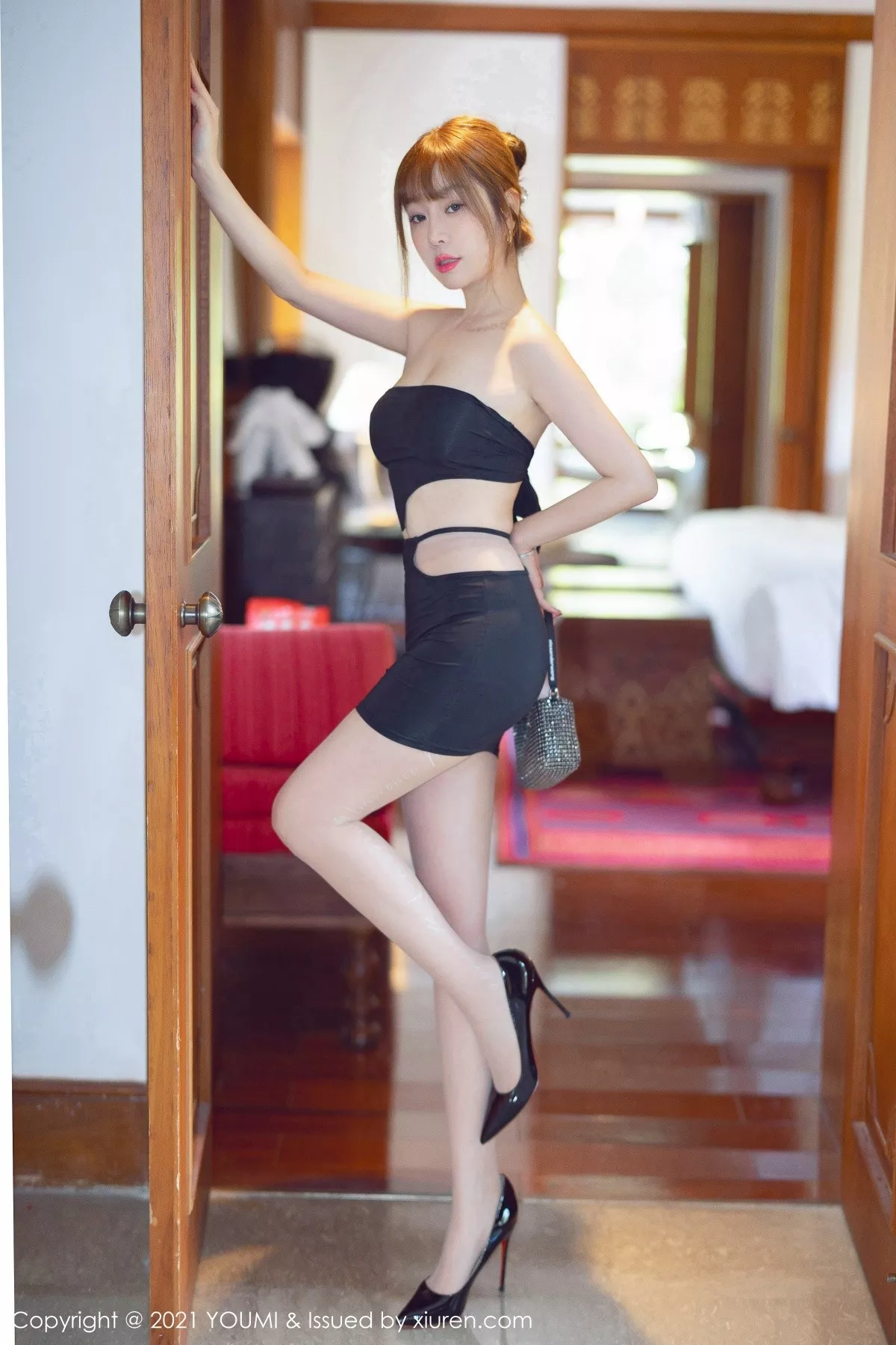 YOUMI 尤蜜荟 Vol.660  娇艳俏丽 王雨纯 西双版纳旅拍3